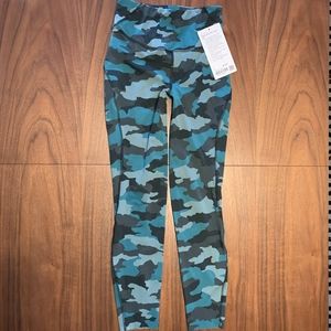 Lululemon Base Pace Running Tight 25"